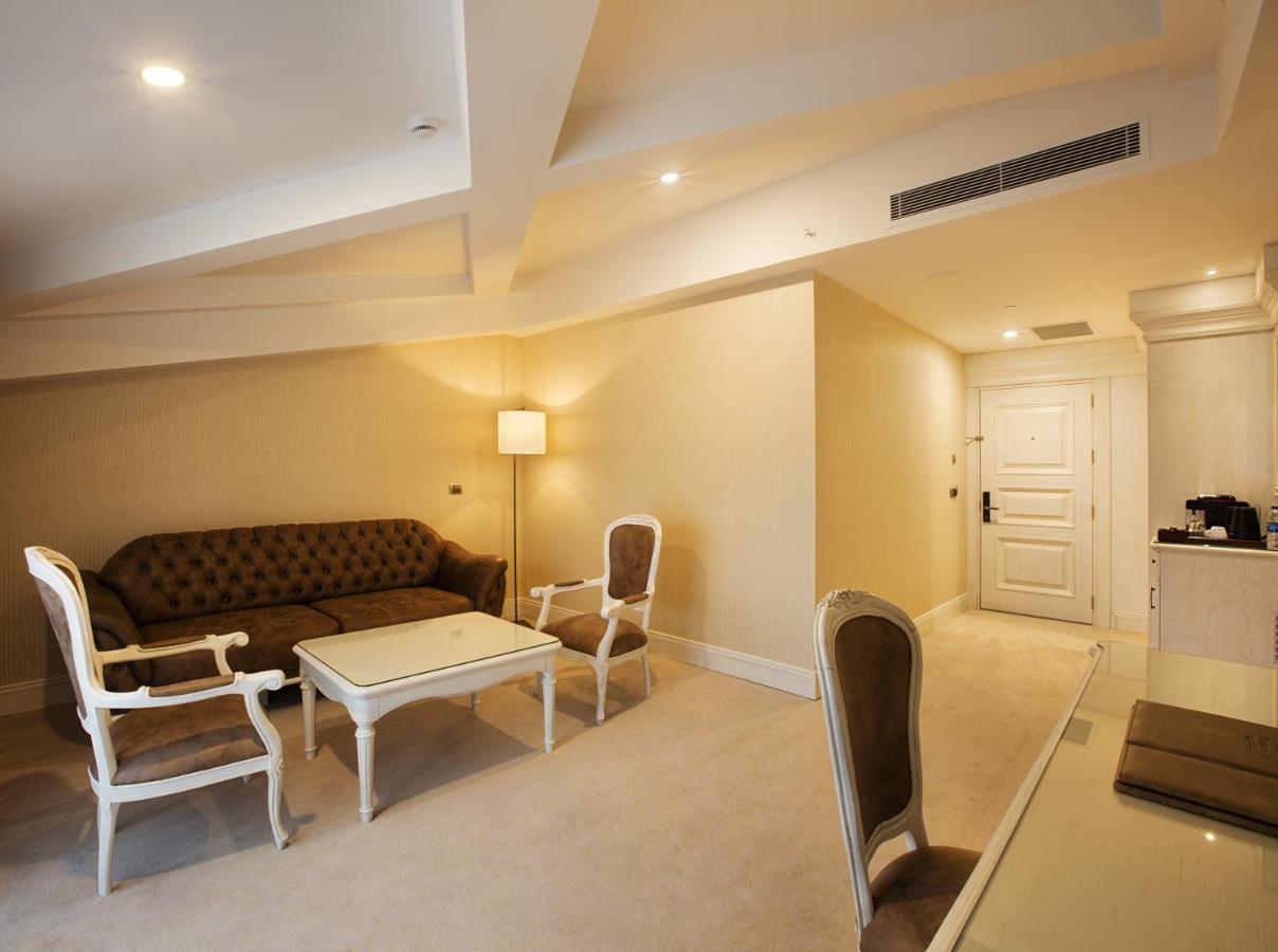 Ottoman'S Life Hotel Deluxe Istanbulská provincie Exteriér fotografie A suite at the hotel